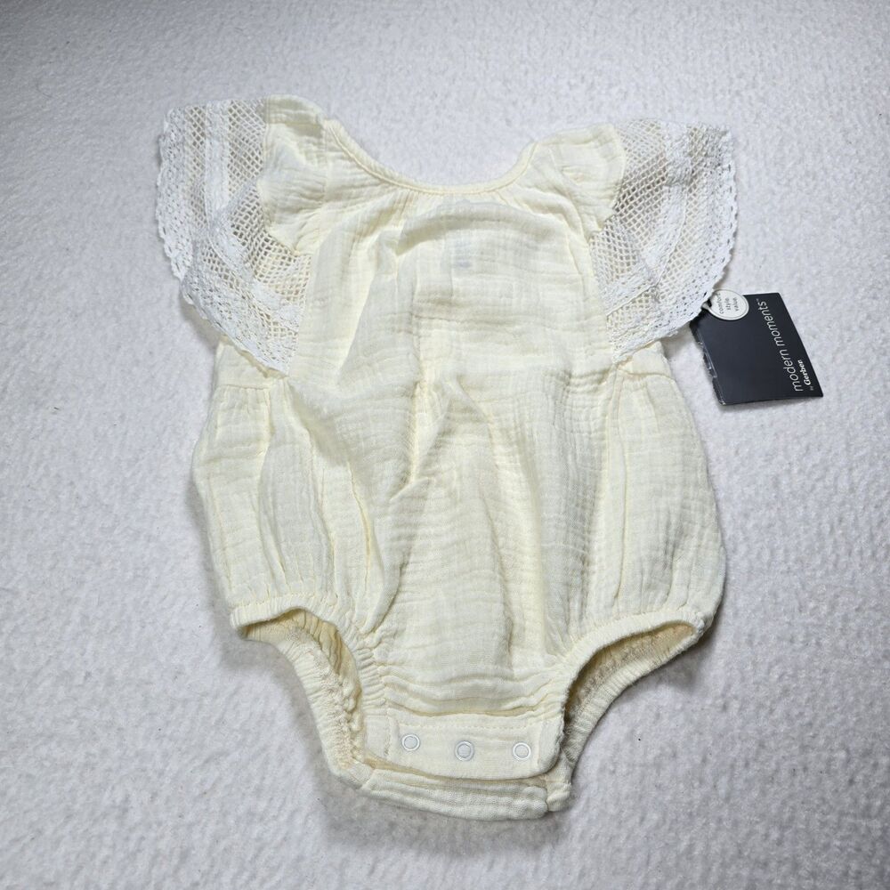 Gerber Modern Moments Off White Gauze Ruffle Top Baby Body Suit 3-6 Mo Onesie